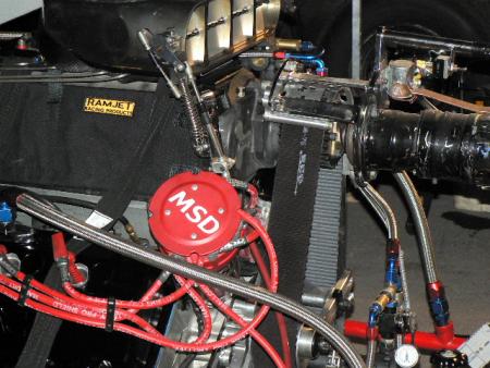 Moteur  de funny car  2500 forces
